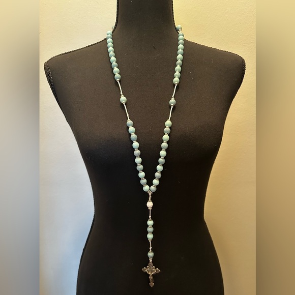 Beautiful Variety of Custom Rosaries - Picture 4 of 8